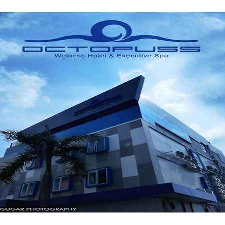 Octopuss Wellness Hotel & Spa Bentayan Екстер'єр фото